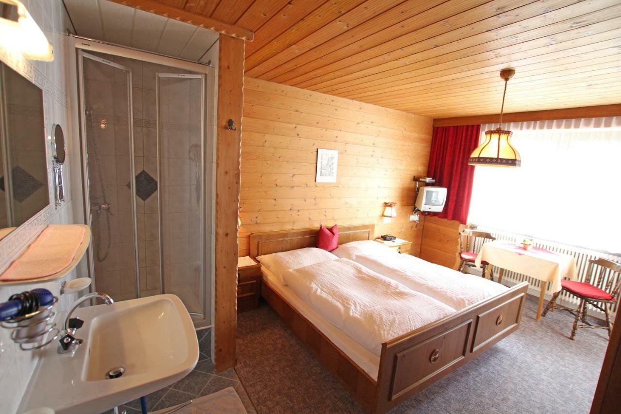 Pension Delacher Ried im Oberinntal Bagian luar foto