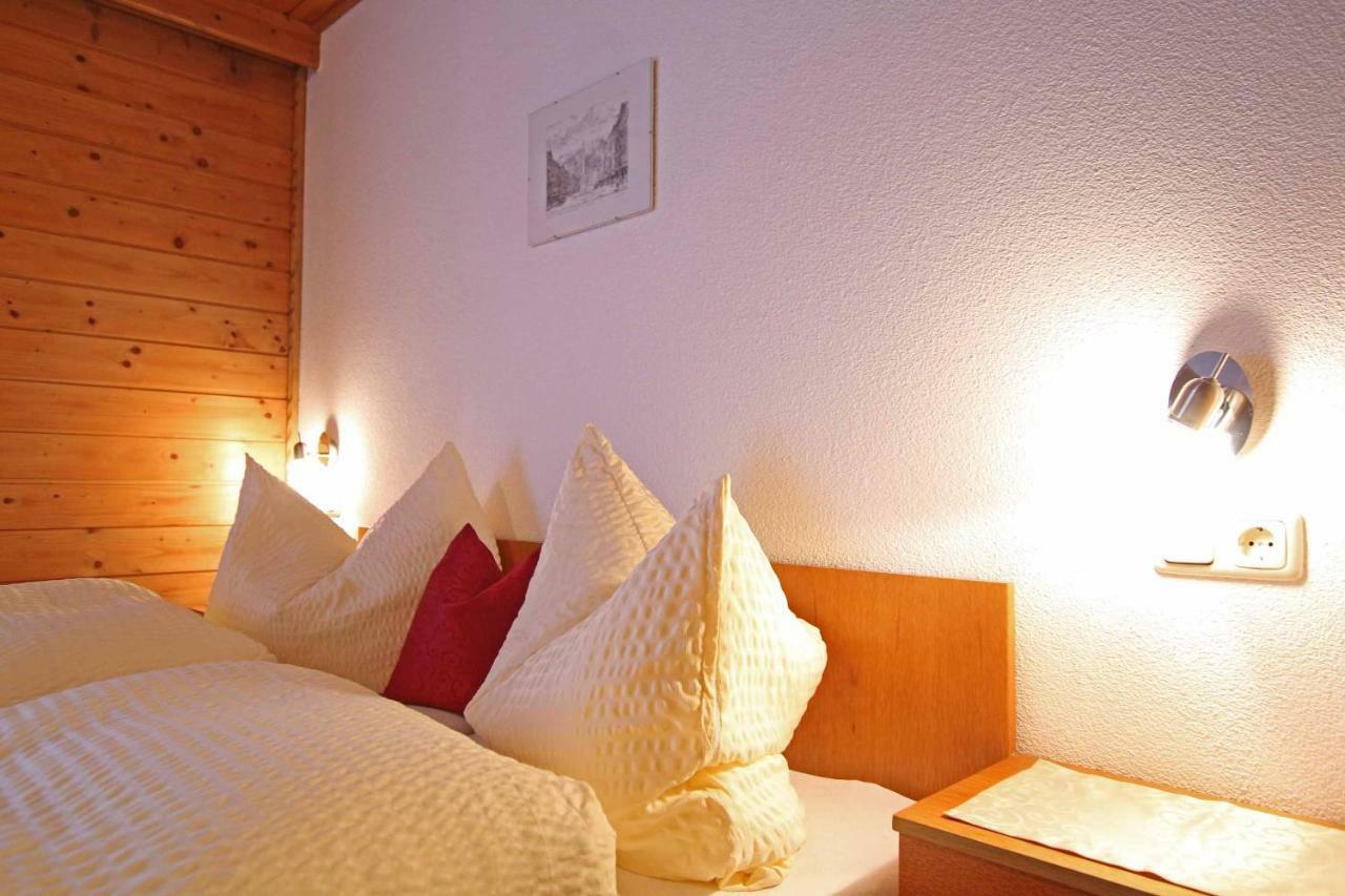 Pension Delacher Ried im Oberinntal Bagian luar foto